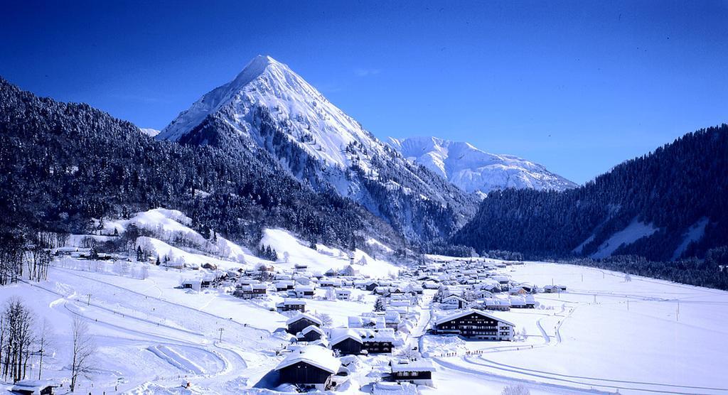 Caroline'S Appartement Au (Vorarlberg) Exterior photo